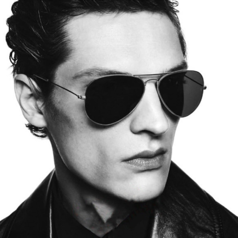 Retro Fashion Metal Oval Frame - Street Fashion Photography 评论和价格