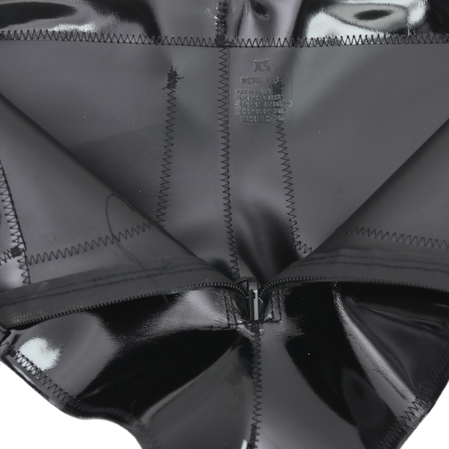 Women Men Glossy Pocket Shorts - Street Fashion Styles 评论和价格