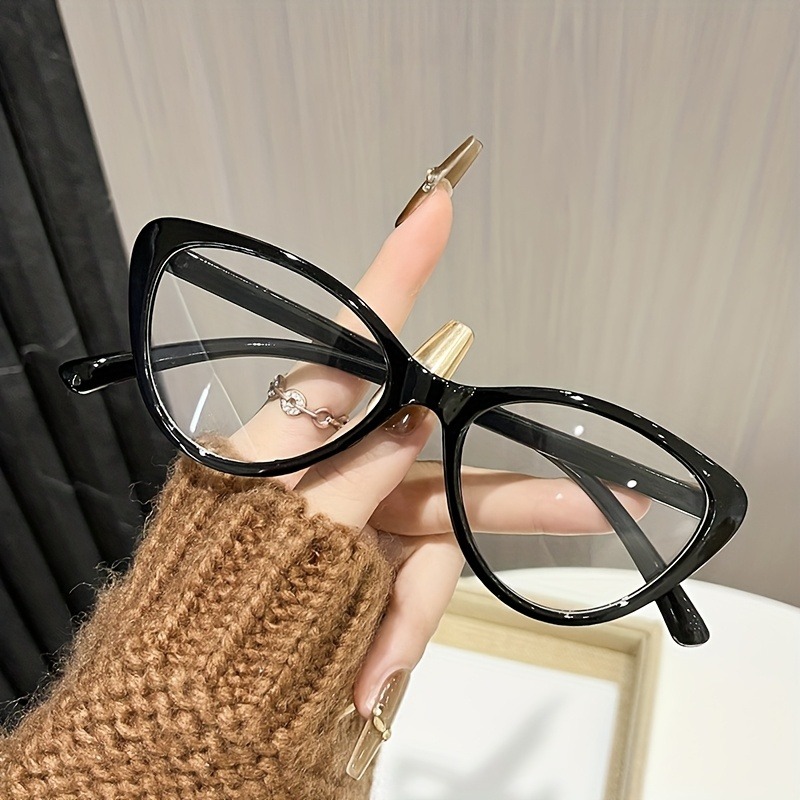 Fashionable Cat Eye Women's Fl - Street Fashion Photography 评论和价格