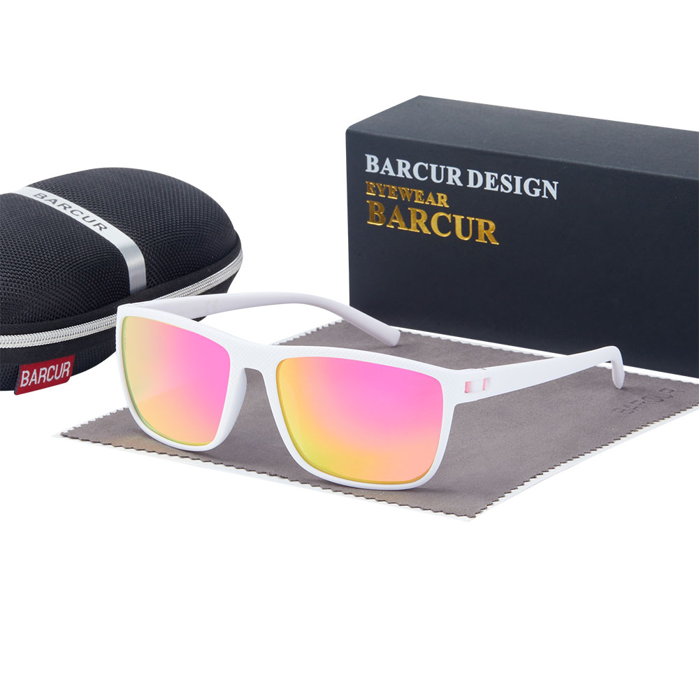 BARCUR Lightweight And Comfort - Street Fashion Photography 评论和价格